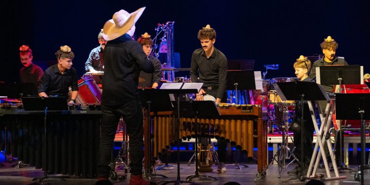 FOTONakon sinoćnjeg spektakla, Međunarodni udaraljkaški tjedan večeras donosi nove svjetske glazbene poslastice