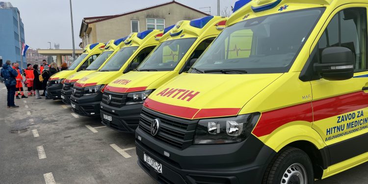 Sigurniji put do bolnice: Hitna pomoć BBŽ dobila nova vozila