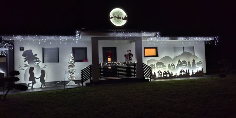 U Južnoj Bilogori i ove godine traže najljepše okićenu božićnu okućnicu i balkon