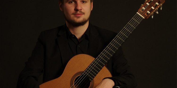 Vrhunski gitaristički recital u Bjelovaru: Luka Lovreković nastupa u Glazbenoj školi Vatroslava Lisinskog