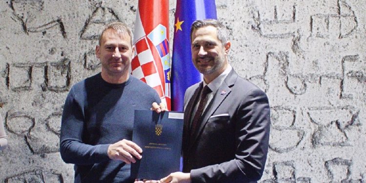 Općina Kapela ulaže u sport, novi tereni i svlačionice u Starčevljanima
