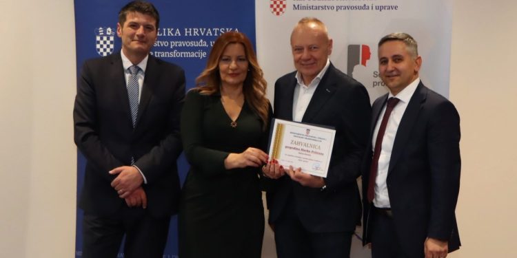Načelniku Rovišća priznanje Ministarstva za suradnju s Probacijskim uredom