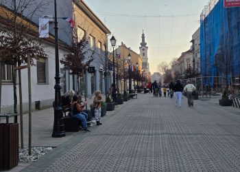 Pune terase i redovi za sladoled: Bjelovar uživao u sunčanoj nedjelji