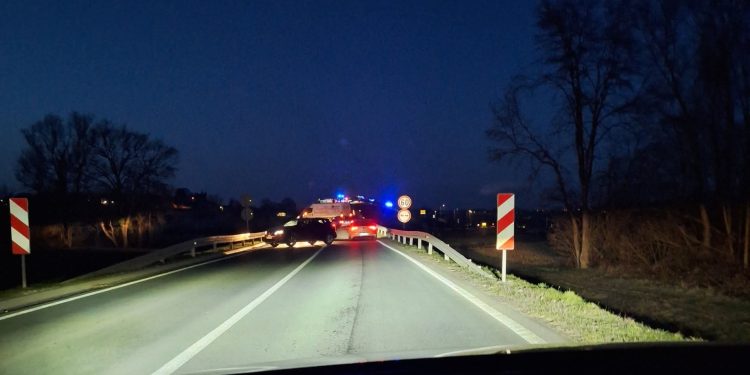 Sudar na obilaznici u Bjelovaru: ozlijeđeno osam osoba, među njima i djeca