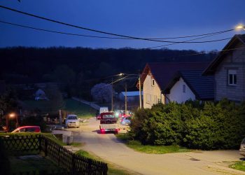 Što se događa u Trojstvenom Markovcu? Policija, interventna i vučna služba na terenu