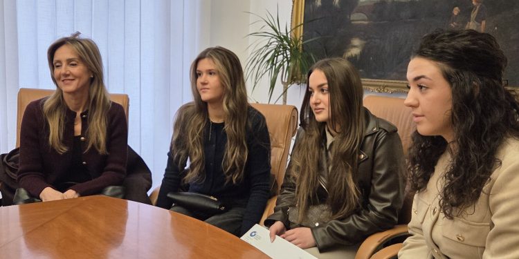 Frizerke i kozmetičarke briljirale na državnom prvenstvu Majstori ljepote