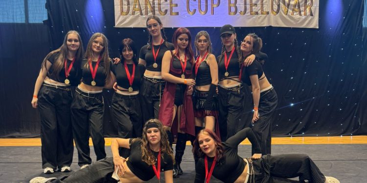 FAMOUS oduševio zlatom, Marija Ljubičić zasjala u solo konkurenciji