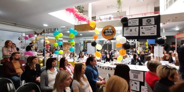 Bogat program u bjelovarskoj Ekonomskoj i birotehničkoj školi: međunarodni sajam, humanitarna akcija i Dani slobodne nastave