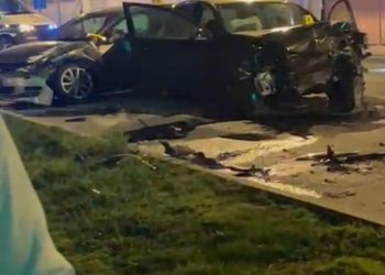 Prometna nesreća kod semafora kod bjelovarske tržnice, tri osobe ozlijeđene