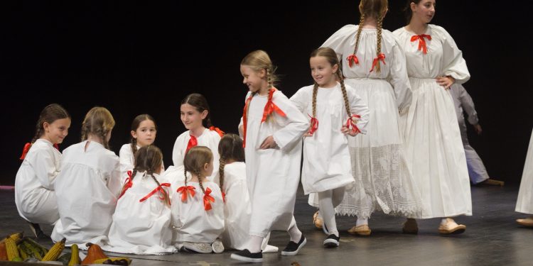 U Grubišnom Polju ove subote 23. Smotra dječjeg folklora Bjelovarsko-bilogorske županije