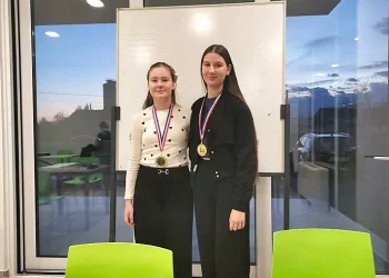 Sestre iz Rovišća ostvarile veliki uspjeh: Leona i Lana Lukinović idu na Europsko prvenstvo u šahu