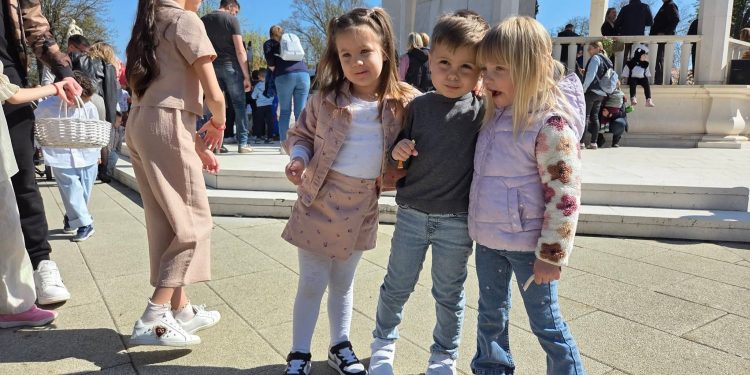 FOTO Nikad više djece u parku: uskrsna potraga okupila tisuće Bjelovarčana