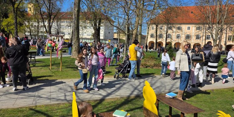FOTO Nikad više djece u parku: uskrsna potraga okupila tisuće Bjelovarčana