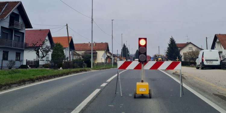 VELIKA UŠTEDA ZA ŽUC I OPĆINU SIRAČ: Swietelsky ponudio 40 tisuća eura manje od lokalnih građevinara za cestu u Šibovcu