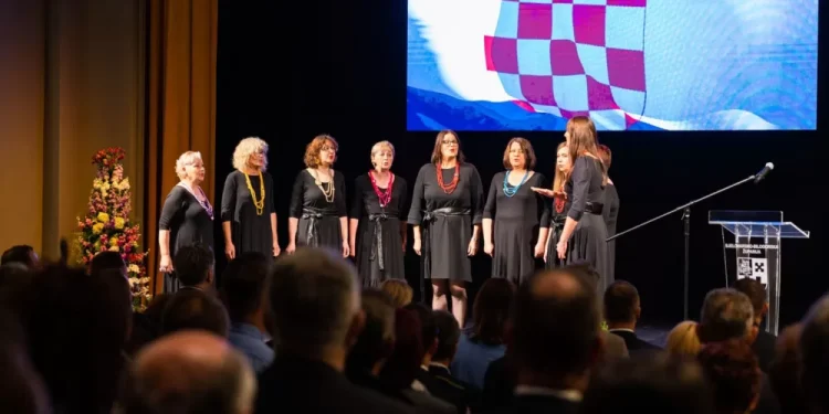 Rovišće domaćin smotre zborova i malih vokalnih sastava