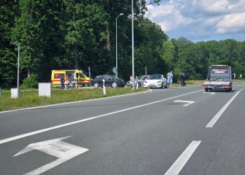 Više vozila sudjelovalo u prometnoj nesreći na južnoj obilaznicivkod skretanja za Lug