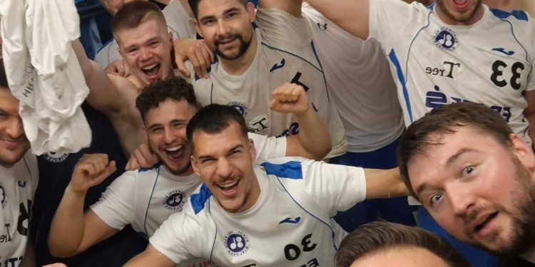 RK Bjelovar se vraća među rukometnu elitu – Ivanićev gol za pamćenje u posljednjoj sekundi