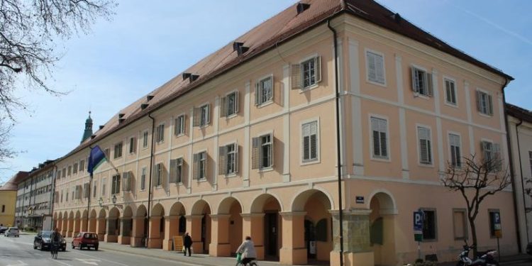 Grad za vrijeme Terezijane osigurao 625 besplatnih parkirališnih mjesta