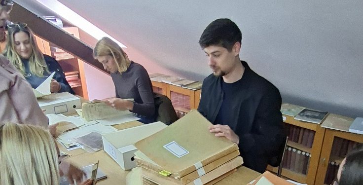 Što su studenti tražili među starim zapisima?