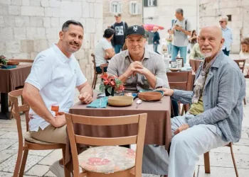 Koliko je koštao spot s Johnom Malkovichem? HTZ otkrio detalje, ali i zašto je uklonjen natpis „Bajs“