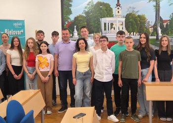 Lukas Horvat, Marin Hanževački, Klara Krstić, Valentina Perec predvode generaciju izvrsnih učenika nagrađenih u Bjelovaru