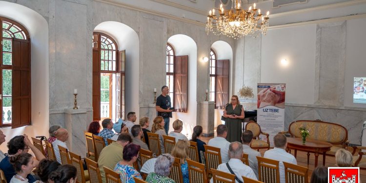 Projekt “Uz tebe” donosi novu podršku starijima i osobama s invaliditetom u Daruvaru