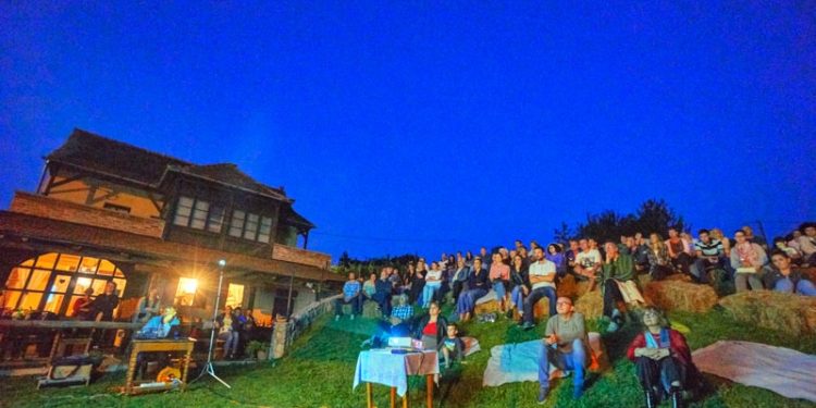 Ne propustite ljetnu filmsku večer na Bilogori- DOKUart pod zvijezdama ponovno okuplja ljubitelje dokumentaraca