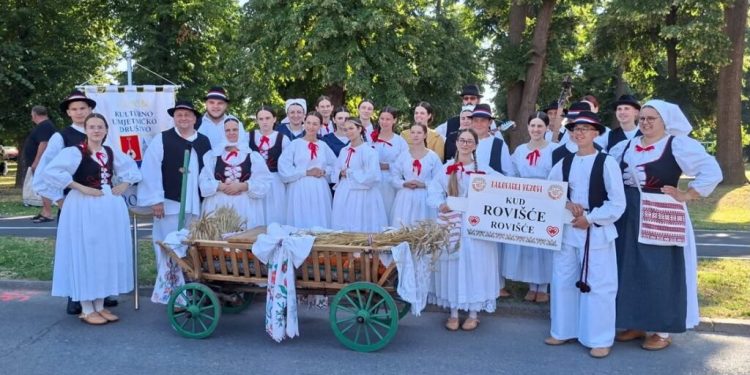 KUD Rovišće zablistao na jubilarnim 60. Đakovačkim vezovima: Predstavili Bjelovarsko-bilogorsku županiju među najboljima