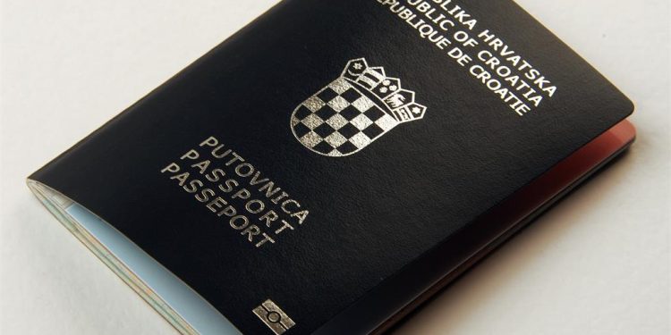 Hrvatska putovnica među najmoćnijima na svijetu: Zauzela visoko 8. mjesto na novoj svjetskoj ljestvici