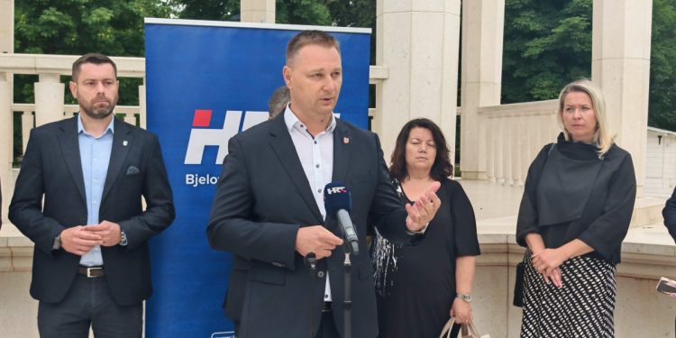 HDZ uzvratio SDP-u prije konferencije: Marušić prozvao “putujući cirkus”, a Hrebaku poručio da bi trebao braniti Vladu