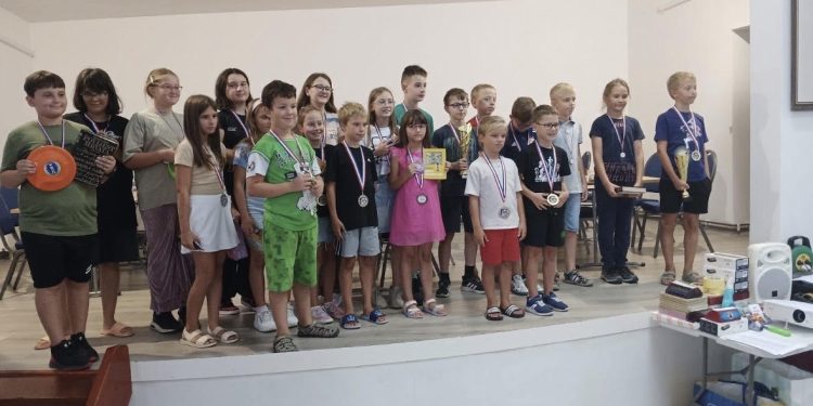 Rovišće ponovno postaje središte šaha: Najavljen „Gospodar kolovoza 2026.” i XV. Memorijal Milenka Vučkovića