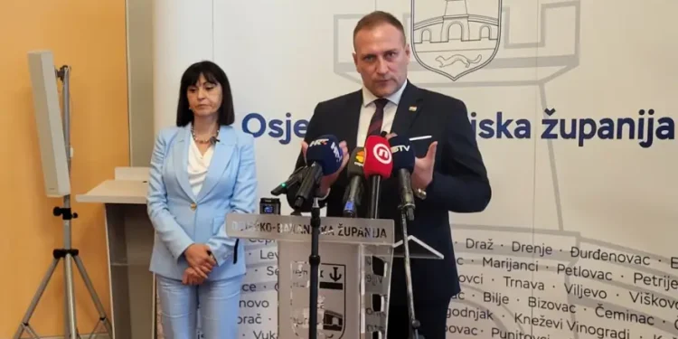Ministar upozorio: Krijumčareno svinjsko meso iz Srbije završava u restoranima na Jadranu
