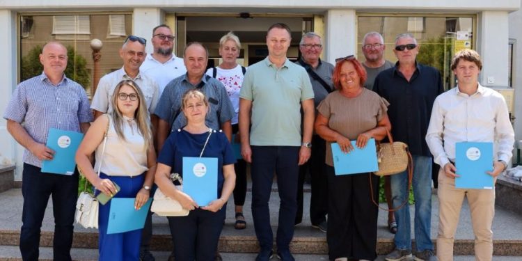 Bjelovarsko-bilogorska županija dodijelila 60 tisuća eura udrugama za poljoprivredu i osobe s invaliditetom
