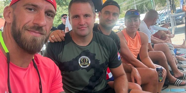 Vrhunska spremnost bjelovarskih policajaca okrunjena zlatom na zahtjevnoj utrci