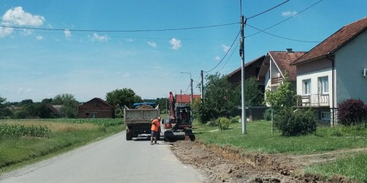 Radovi u Ljudevit Selu i Daruvaru: grade se nogostup i biciklistička infrastruktura