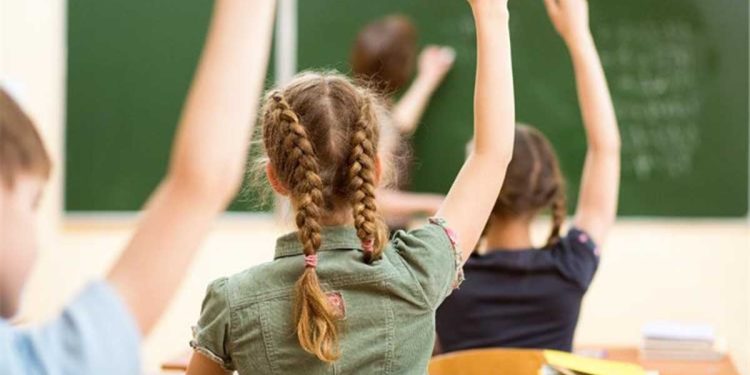 Grad Čazma i ove godine financira radne bilježnice za sve osnovnoškolce