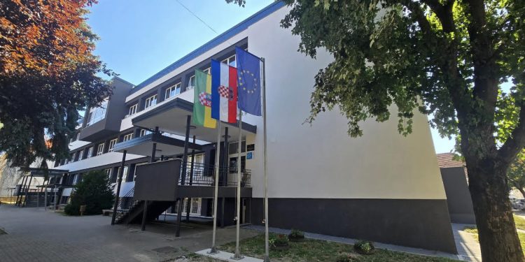 Veliki uspjeh Tehničke škole Bjelovar: Projekt energetske obnove u finalu izbora za Najbolji EU projekt 2026.
