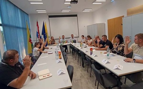Grubišnopoljsko Gradsko vijeće održalo 11. sjednicu: Poznat novi direktor Komunalca i ovogodišnji laureati