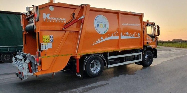 Ne zaboravite spremnike, Komunalac objavio raspored odvoza papir i plastika za sutra