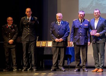 Stoljeće hrabrosti i predanosti: Daruvarski vatrogasci proslavili 100 godina, gradom prošao svečani mimohod!