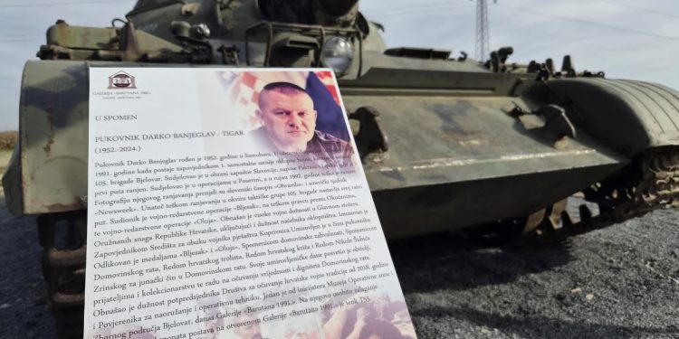 „U tenku se osjećam kao u dnevnom boravku”: Bjelovar se prisjetio pukovnika Darka Banjeglava, uz legendarni T-55 postavljena spomen-ploča